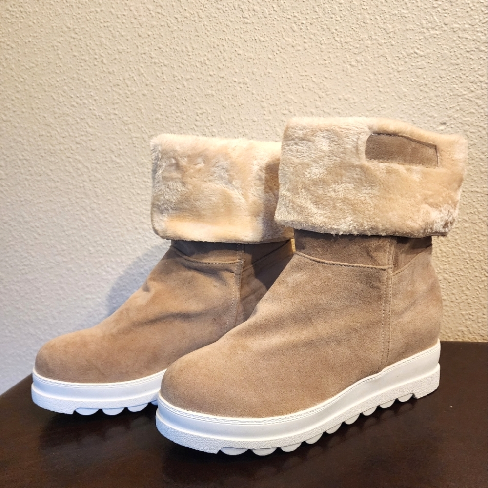 Super Cute Winter Faux Fur Cuff Boots!